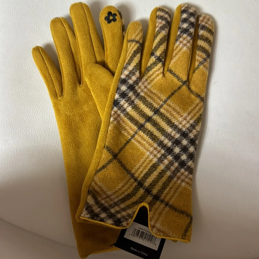 Victoria Leland gloves - Picture 2 of 3